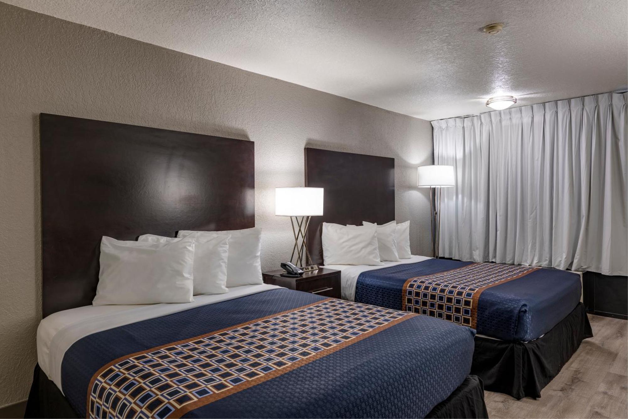 Queen Room Two Queen Beds