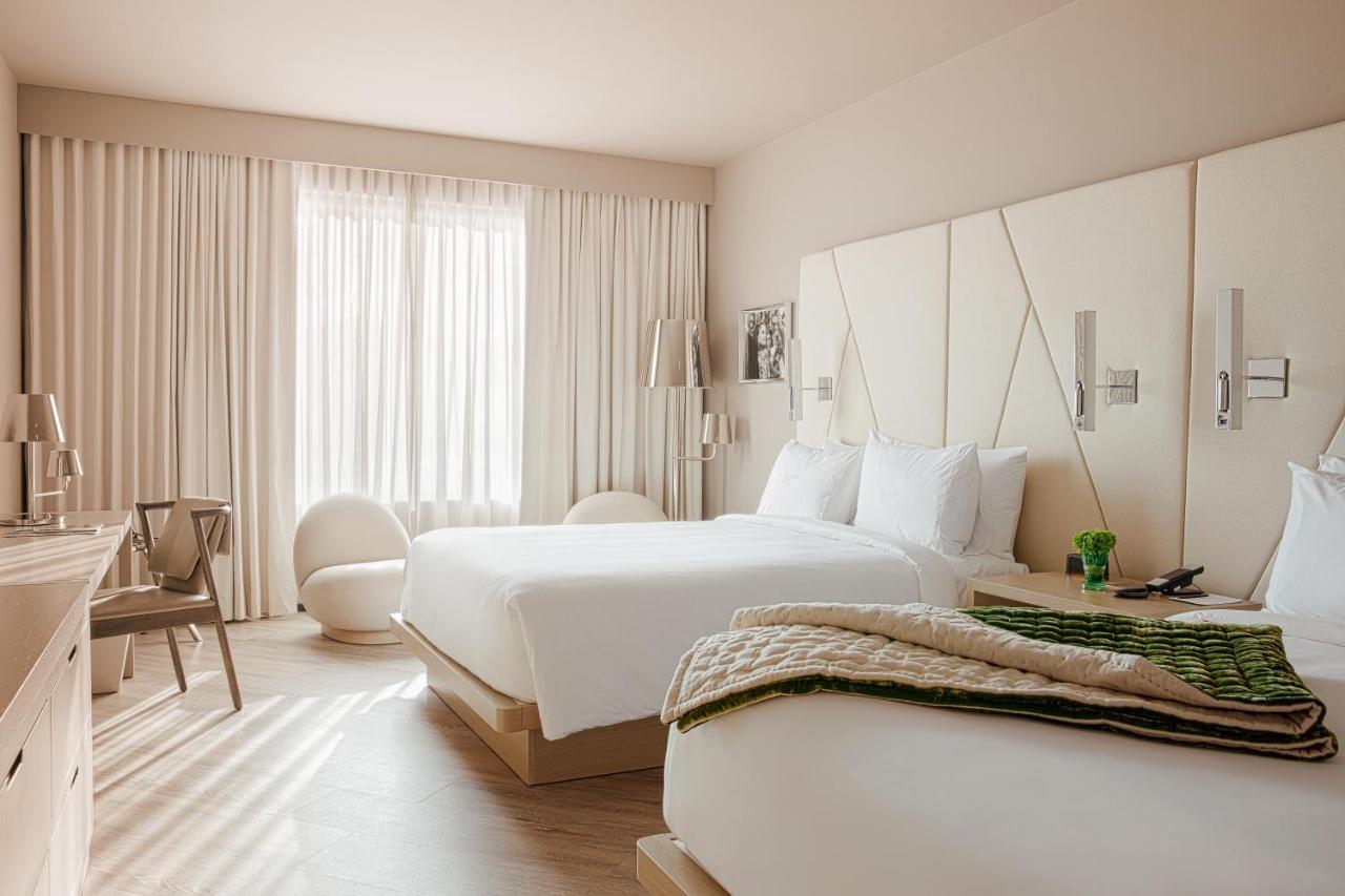 True Queen Two Queen Beds No Resort Fee,1297317742:JPEG
