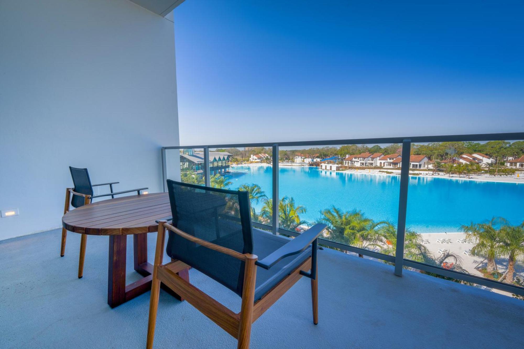 4 Bedroom Flat, Premium Evermore Bay View
