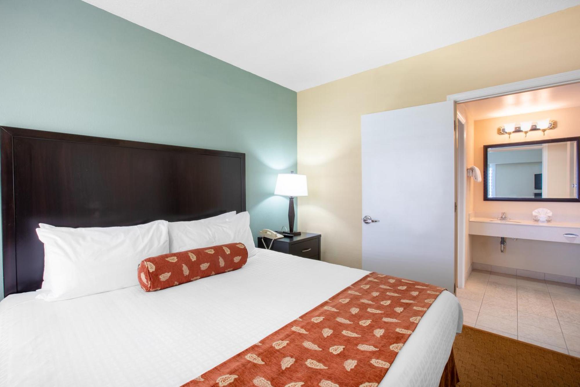 Executive Queen Room