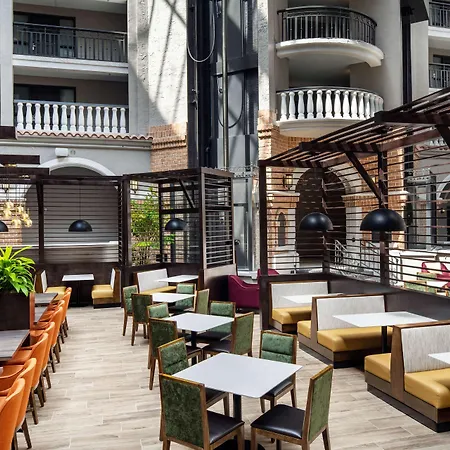 Embassy Suites By Hilton Orlando North-3